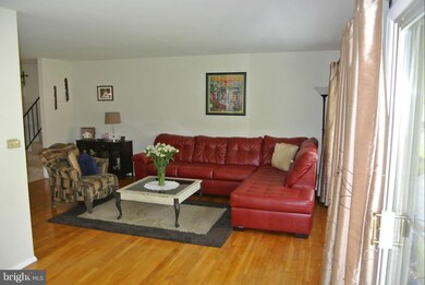 6832 Nashville Rd, Lanham, MD 20706 - photo 3