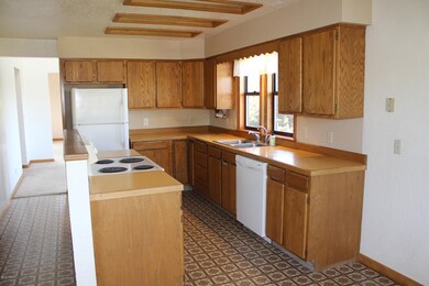 10-Kitchen2