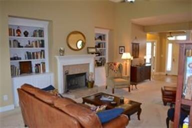 Tall ceilings and new plush carpeting.