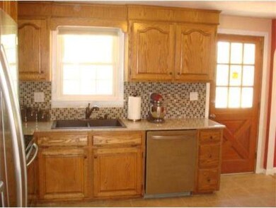 128 Country Club Ln, Brockton, MA 02301 - photo 6