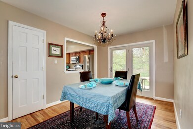 10908 Orleans Way, Kensington, MD 20895 - photo 5