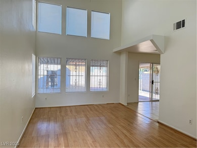 4622 Little Wren Ln unit 2, Las Vegas, NV 89115 - photo 2