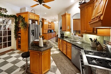 505 N Isabella St, Sylvester, GA 31791 - photo 5