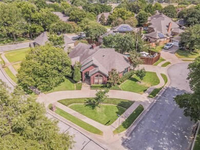 1800 Arthurs Cir, Bedford, TX 76021 - photo 3