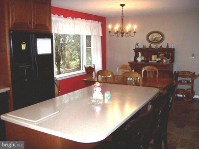 2310 Franklin Rd, Columbia, PA 17512 - photo 4