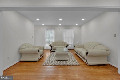 10285 Stansfield Rd, Laurel, MD 20723 - photo 6