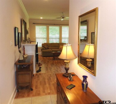 1919 Hollyglen Dr, Tyler, TX 75703 - photo 5