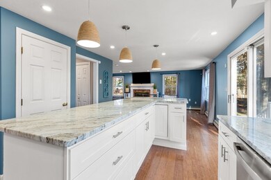 348 Prospect St, Franklin, MA 02038 - photo 6