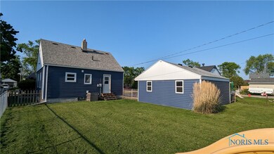 2426 106th St, Toledo, OH 43611 - photo 5