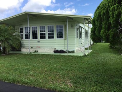 34703 Lily Ln, Zephyrhills, FL 33541 - photo 2