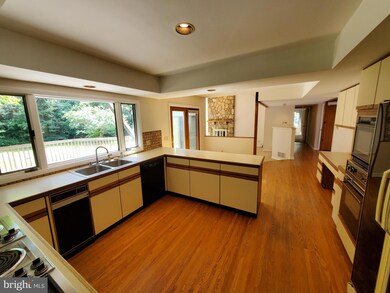 11 Teak Ln, Princeton, NJ 08540 - photo 6