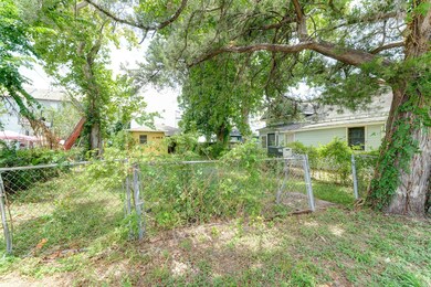 4304 Allen St, Houston, TX 77007 - photo 5