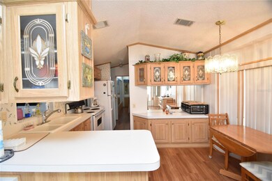 9 Fairview Dr N, Haines City, FL 33844 - photo 5