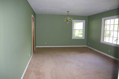 Living Room/Dining Room Combination