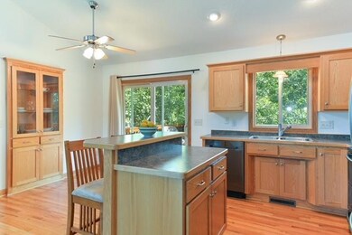 6143 Goodview Trail Ct N, Hugo, MN 55038 - photo 6