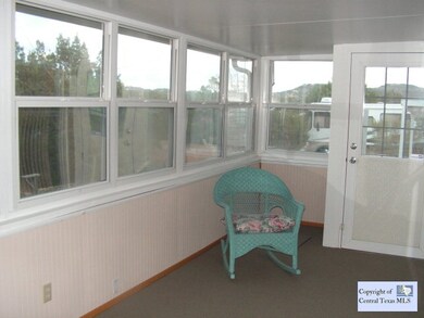 ENCLOSED PORCH A/C