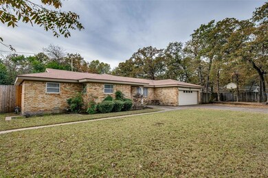 217 W Cheryl Ave, Hurst, TX 76053 - photo 2