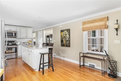 61 Coolspring Dr, Cranston, RI 02920 - photo 4