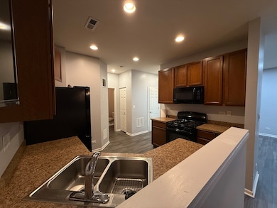 433 Acushnet St, Elgin, IL 60124 - photo 5