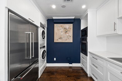 3930 W Alabama St unit 7, Houston, TX 77027 - photo 6