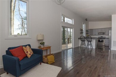 86 Hensley Dr, Asheville, NC 28806 - photo 4