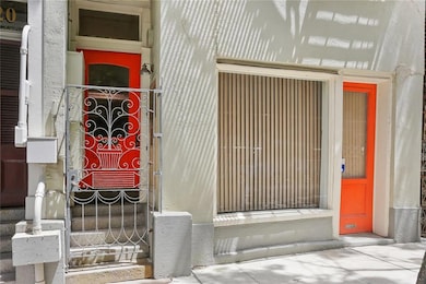 There is a 500 sq. ft. commercial studio space wit