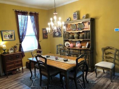 110 Pawnee Trail, Gainesville, TX 76240 - photo 3