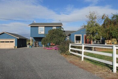 62535 Waugh Rd, Bend, OR 97701 - photo 2