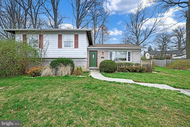 4400 Bestor Dr, Rockville, MD 20853 - photo 2