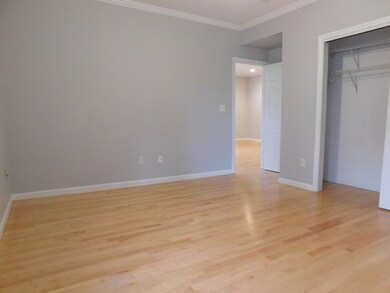 464 Hanover St unit 11, Boston, MA 02113 - photo 7