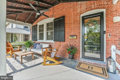 939 Glenbrook Ave, Bryn Mawr, PA 19010 - photo 3