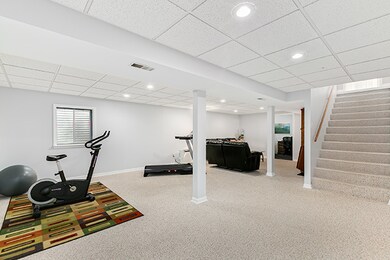 2051 Spice Cir, Naperville, IL 60565 - photo 4