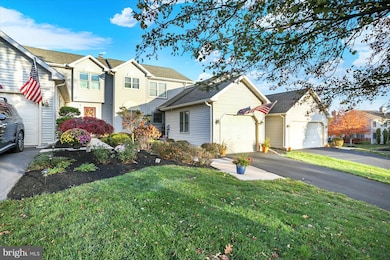 1402 Red Maple Ct, New Cumberland, PA 17070 - photo 5