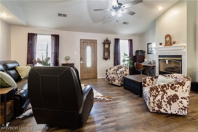 2001 Devyn Dr, Lavaca, AR 72941 - photo 6