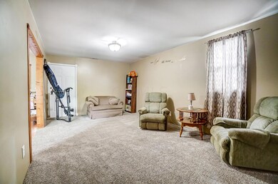 012_929 Kirkwood Dr