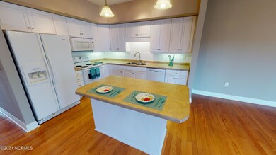300-Lighthouse-Kitchen