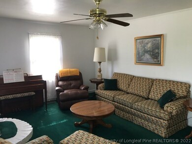 202 Spears Dr, Fayetteville, NC 28304 - photo 5