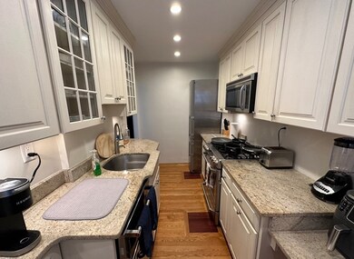 39 Commonwealth Ave unit 21, Chestnut Hill, MA 02467 - photo 3
