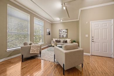 2305 Worthington St unit 328, Dallas, TX 75204 - photo 3