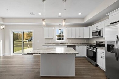 25 Johnson St unit B, Taunton, MA 02780 - photo 4