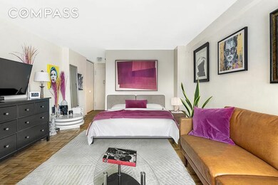 The Frost House unit 15F, New York, NY 10065 - photo 2