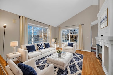 2357 Twilight Dr, Aurora, IL 60503 - photo 6