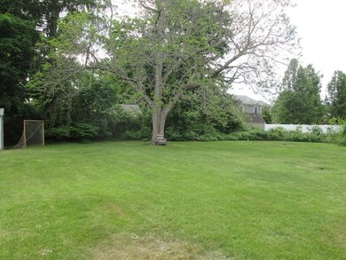 13 Maple Ave, Kingston, MA 02364 - photo 4