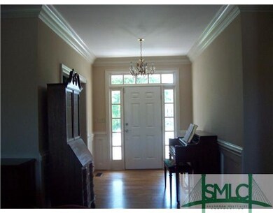Foyer. Large entry with Hardwood.