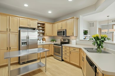 3600 Wooddale Ave S unit 319, Saint Louis Park, MN 55416 - photo 3