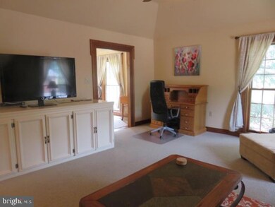 2170 Charlestown Rd unit A, Malvern, PA 19355 - photo 4