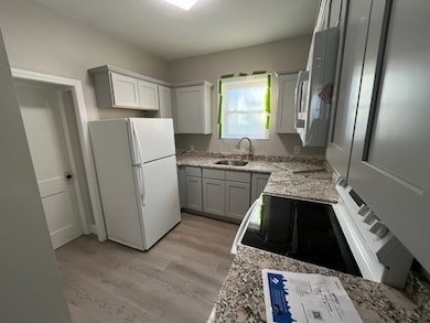 55 Railroad Ave unit 3, Swansea, MA 02777 - photo 5