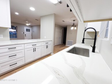 Kitchen entrance