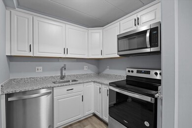 141 Commercial St unit 9, Braintree, MA 02184 - photo 4