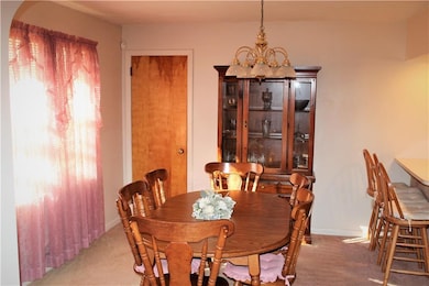 Formal dining room and breakfast bar